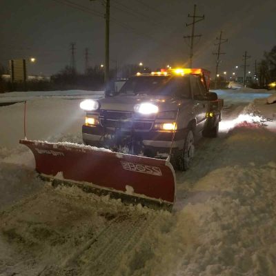 Commercial-Snow-Ice-Removal-6.jpg